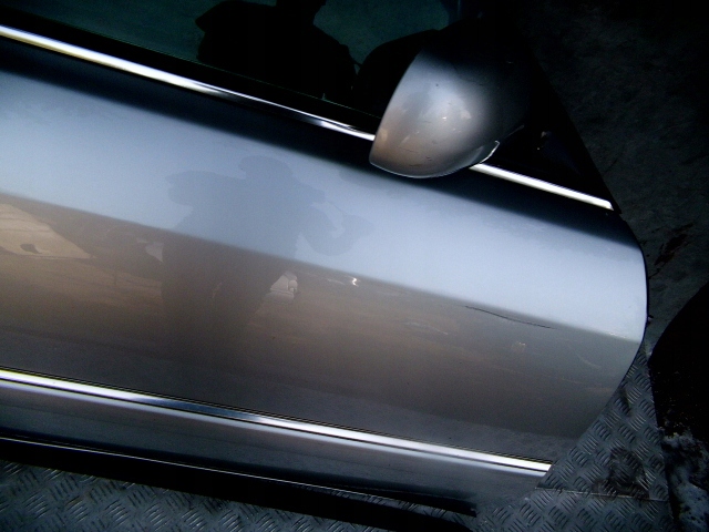 фото №3, Audi a8 d2 дверь передние правое перед ly7w