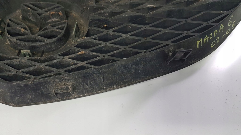 Решітка  mazda 6 рестайлінг  05- в Україні