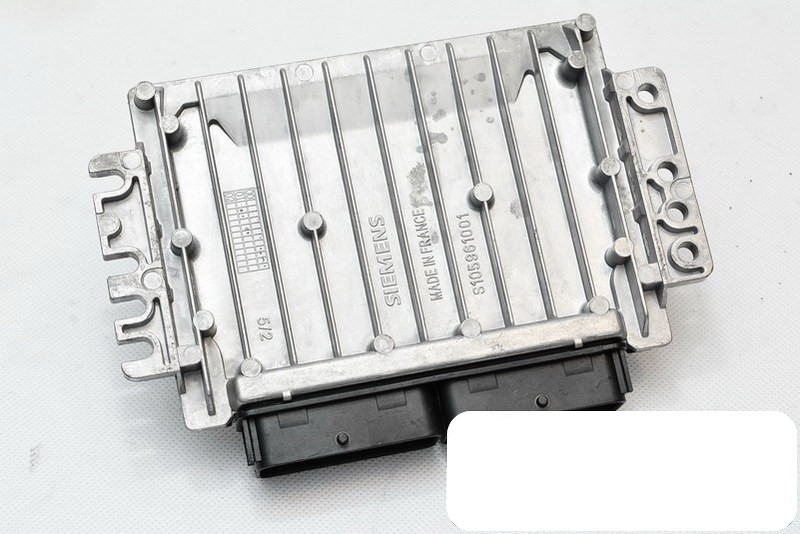 фото №6, Бортовой компьютер двигателя volvo v40 s40 s110921002k 00-04