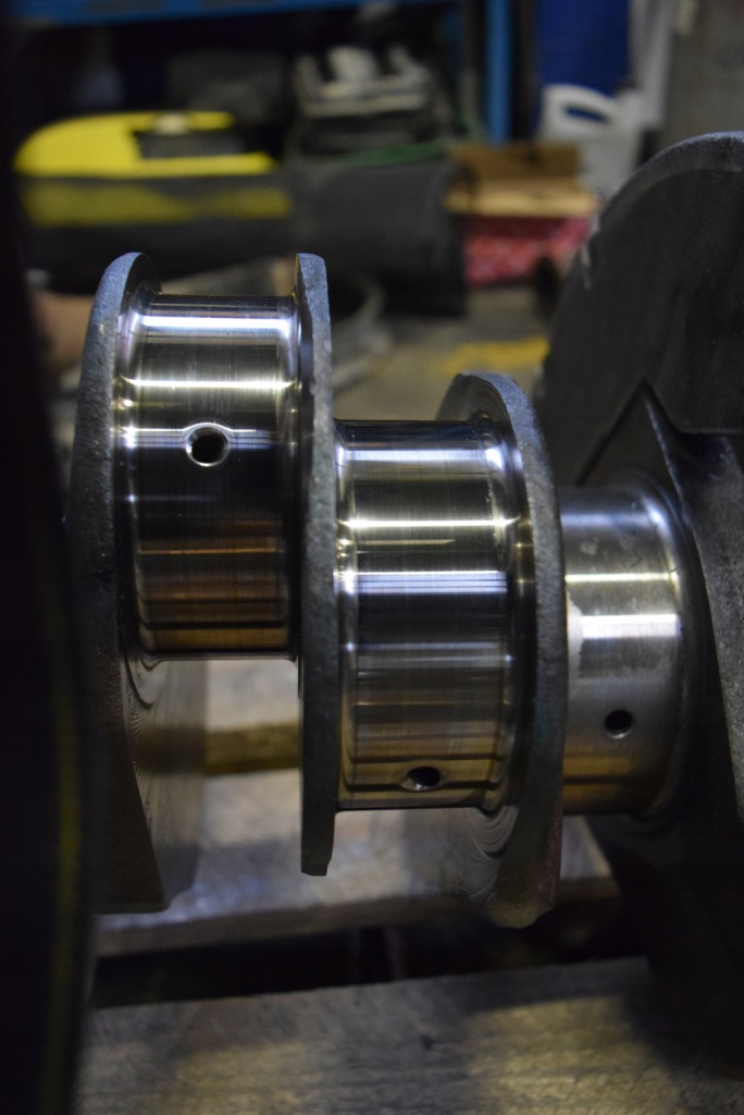 Wał колінчастий mercedes actros mp3 2013r euro5 Доставка