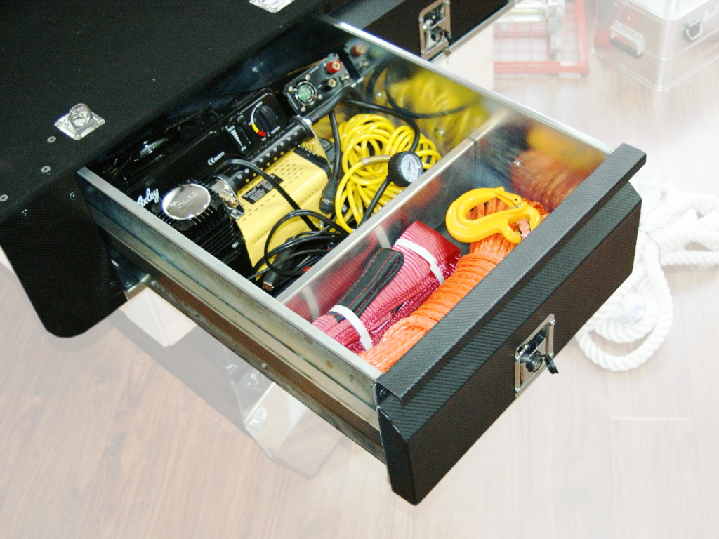 фото №5, Обшивка багажника toyota land cruiser 100 24h