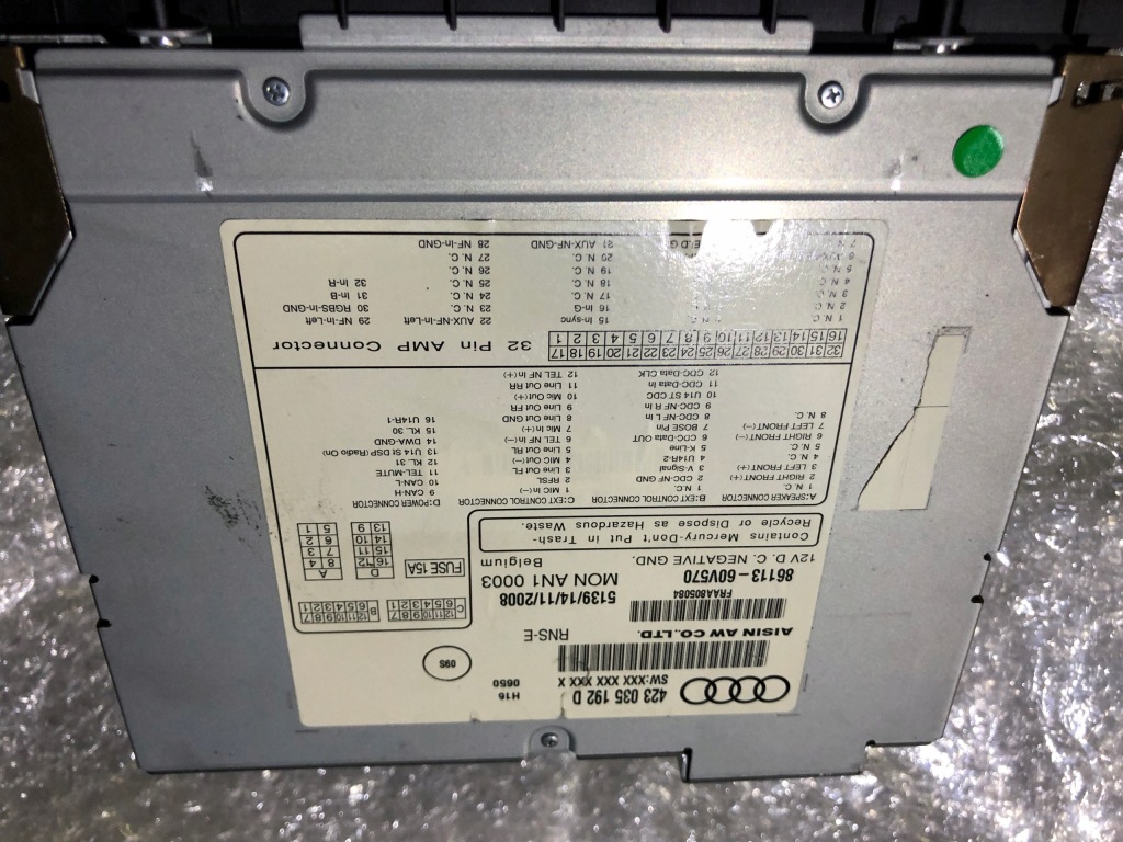 Audi r8 2008 audi навигация plus rns-e 423035192d Цена