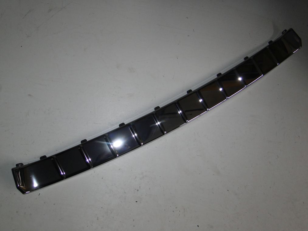 фото №2, Mercedes r klasa w251 лист хром бампер спойлер