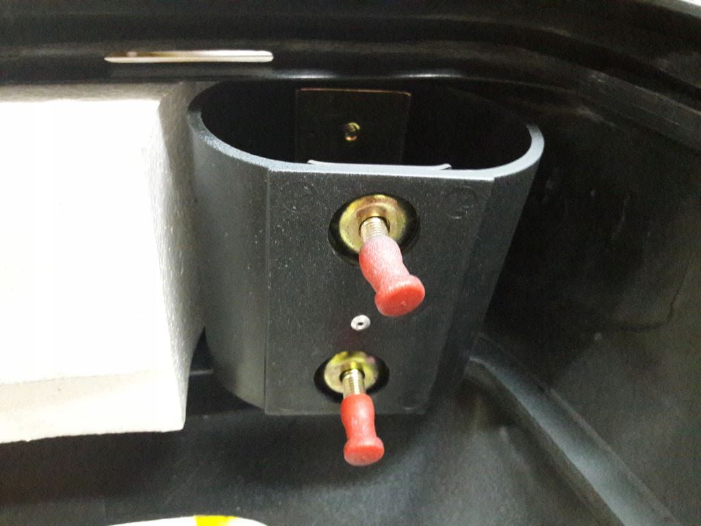 Бампер задний задняя mercedes w124 e klasa 93-95 sdn с Разборки