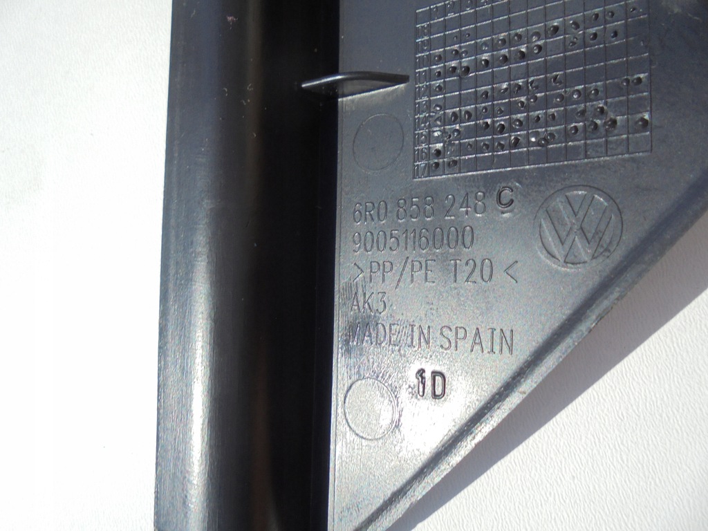 фото №5, Vw polo v 6c 1.2 заглушка панелі права 6r0858248c