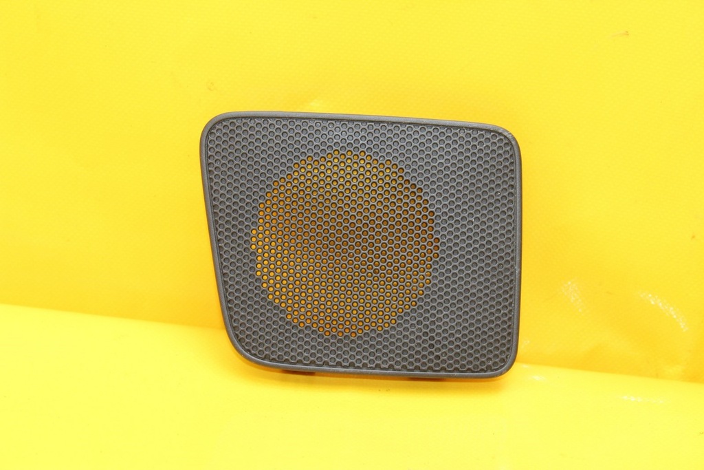 фото №1, Защита динамика левый перед navara d40