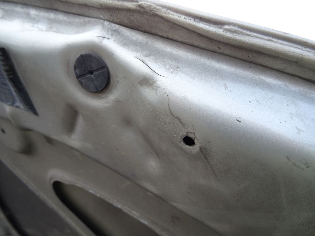 фото №5, Renault clio iii 06' капот кришка двигуна ted11