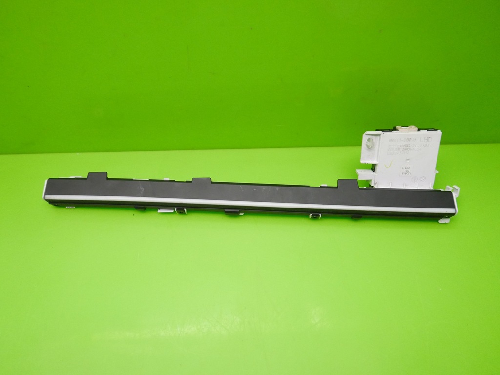 фото №1, Освещение лампа панели правая lexus ls460l 12-17