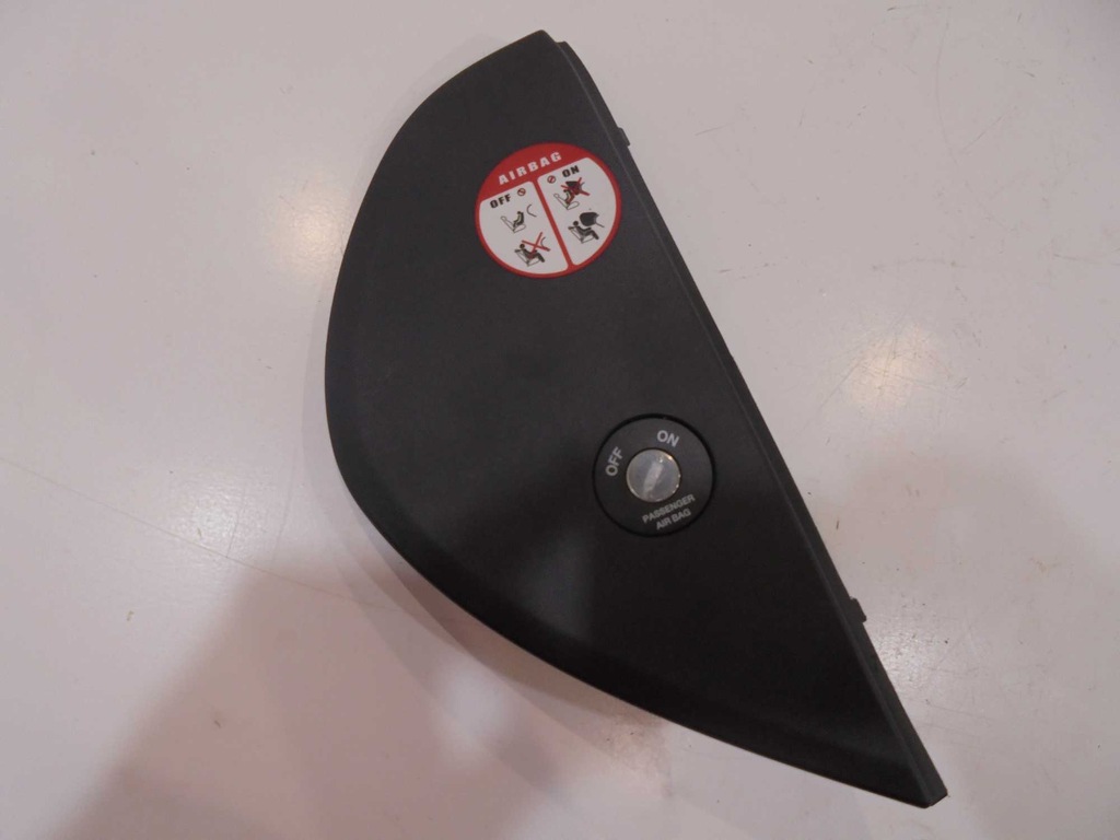 фото №1, Защита заглушка консоли kia ceed 847861h000