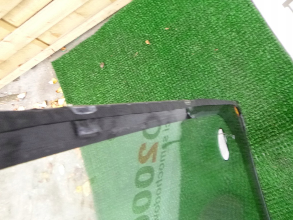 Land rover discovery 3 стекло передняя лобовое Оригинал