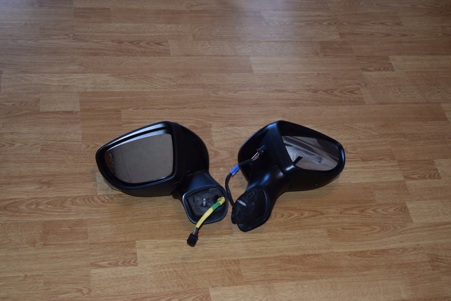 фото №1, Дзеркало праве 9pin renault captur i europa r-2015