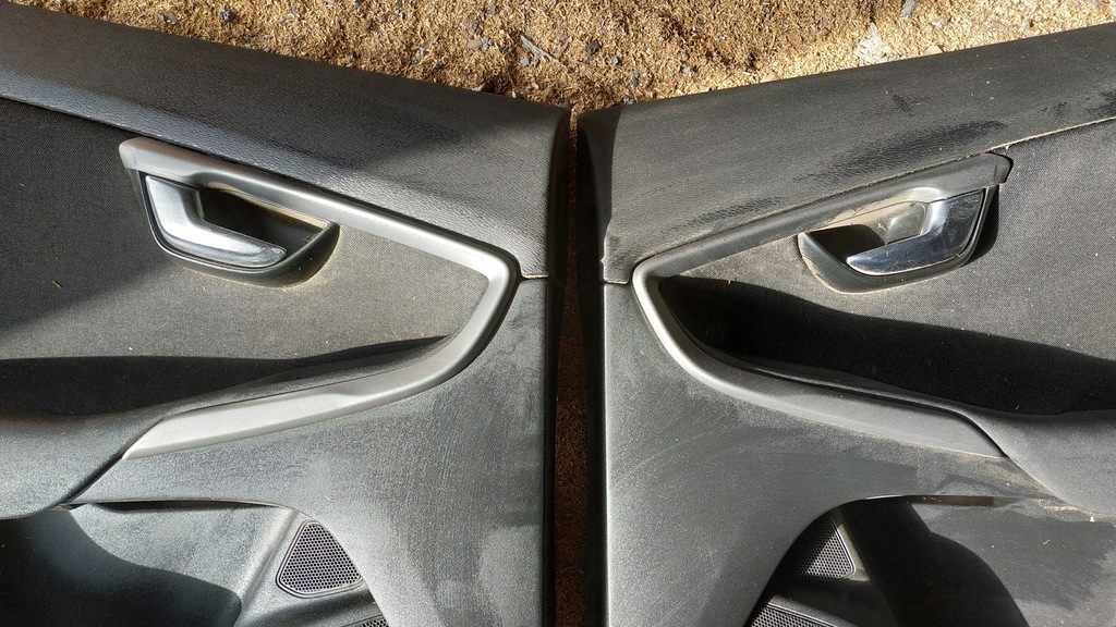 фото №9, Volvo v40 ii обшивка оббивка двері задня задніх