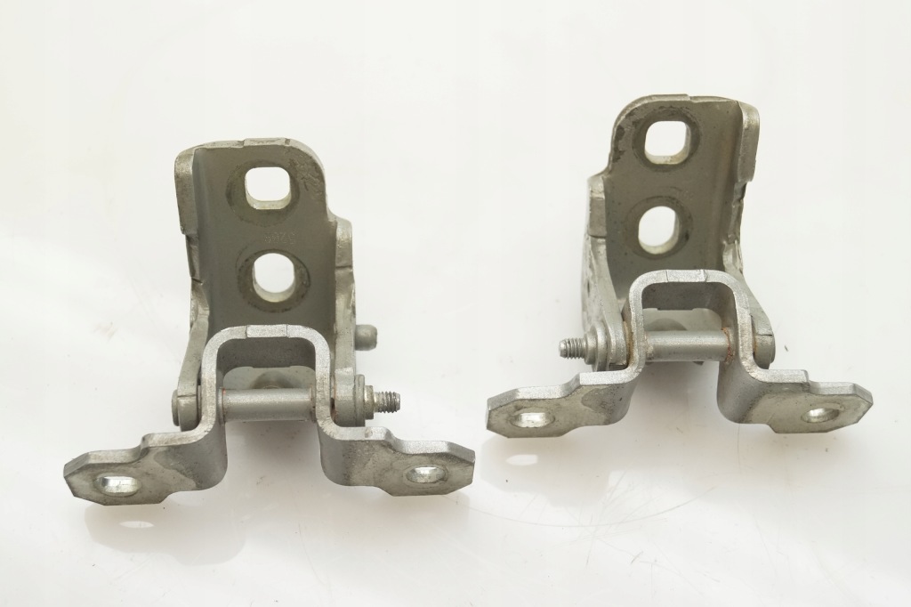 фото №1, Laguna iii coupe петлі двері ліва комплект