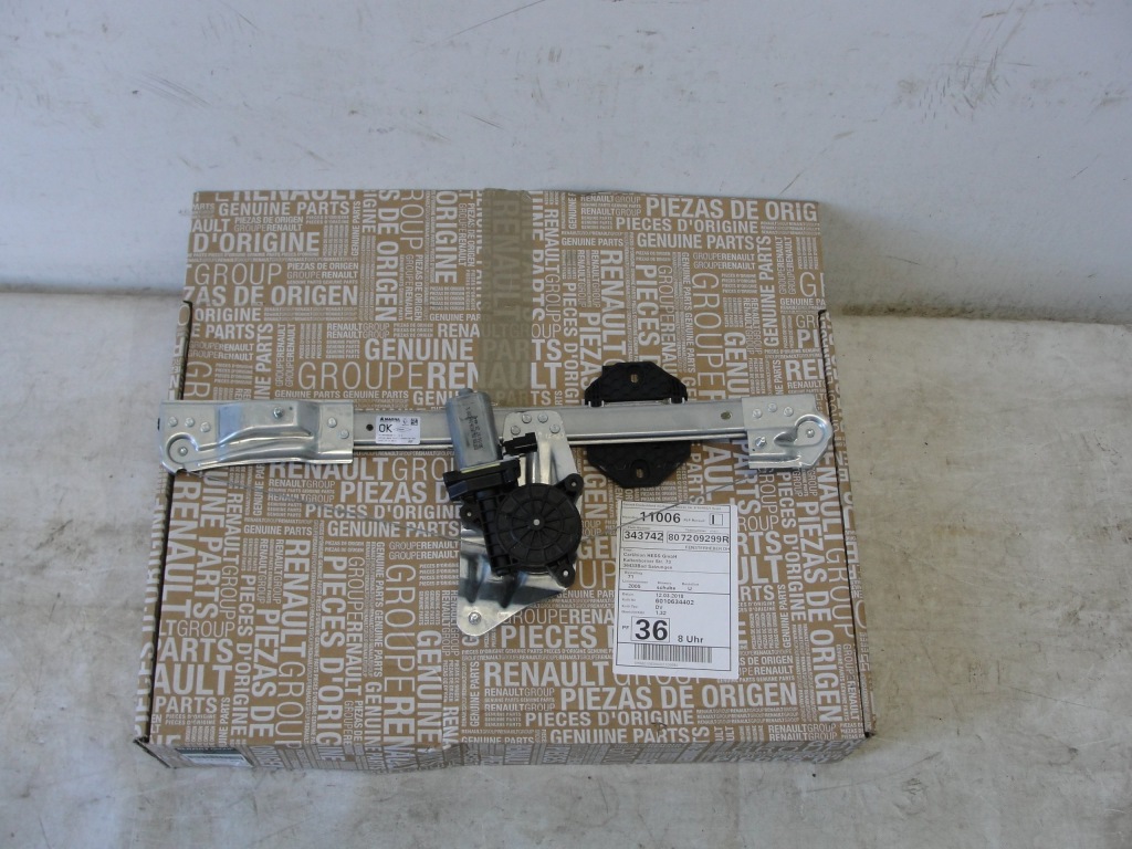 Купить Подъемник стекло перед правая  sandero 2 807209299r