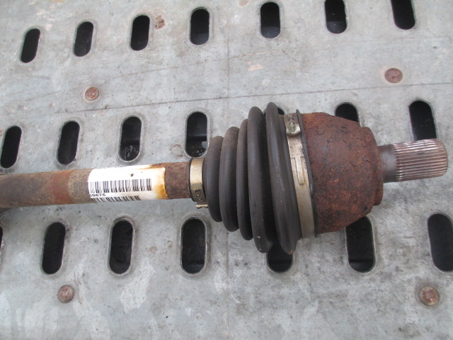 Привідний вал ліва перед focus mk2 рестайлінг  1.8 tdci 2008 r Ціна