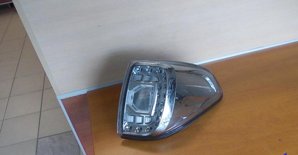 Купити Фара задня правий nissan patrol led