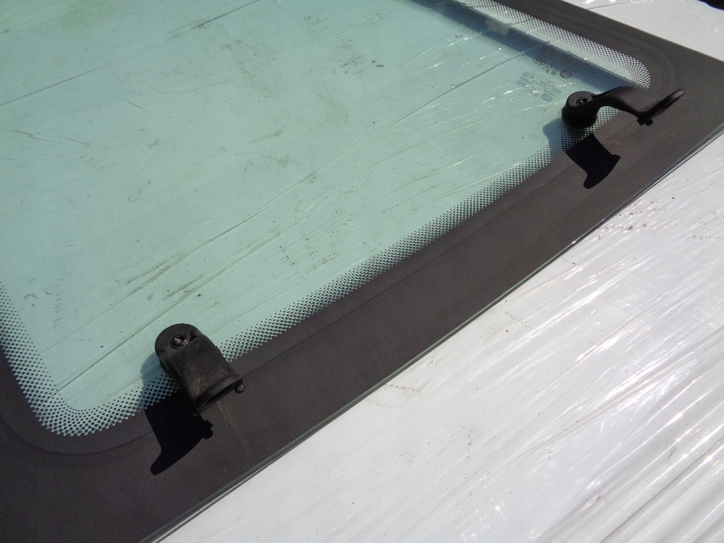 фото №8, Стекло кузовная kompl. правая peugeot 206 + plus