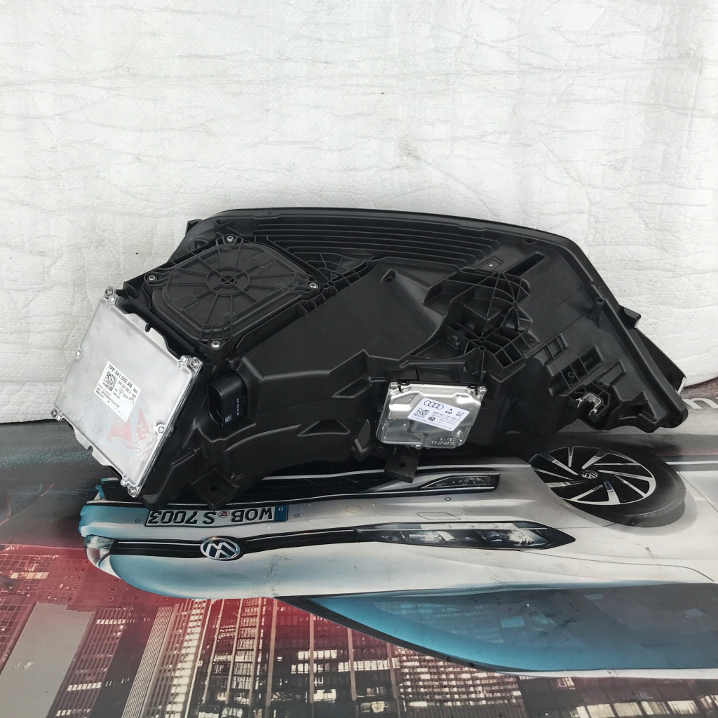 Audi a8 s8 d5 фара led laser правый  4n0941086 Недорого
