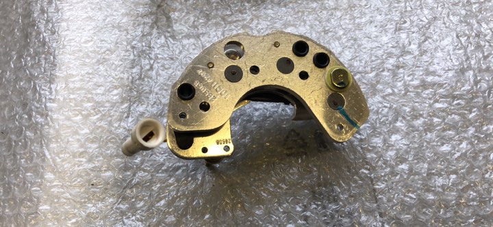 Primera p10 регулятор напряжения генератора новый оригинальный номер Цена