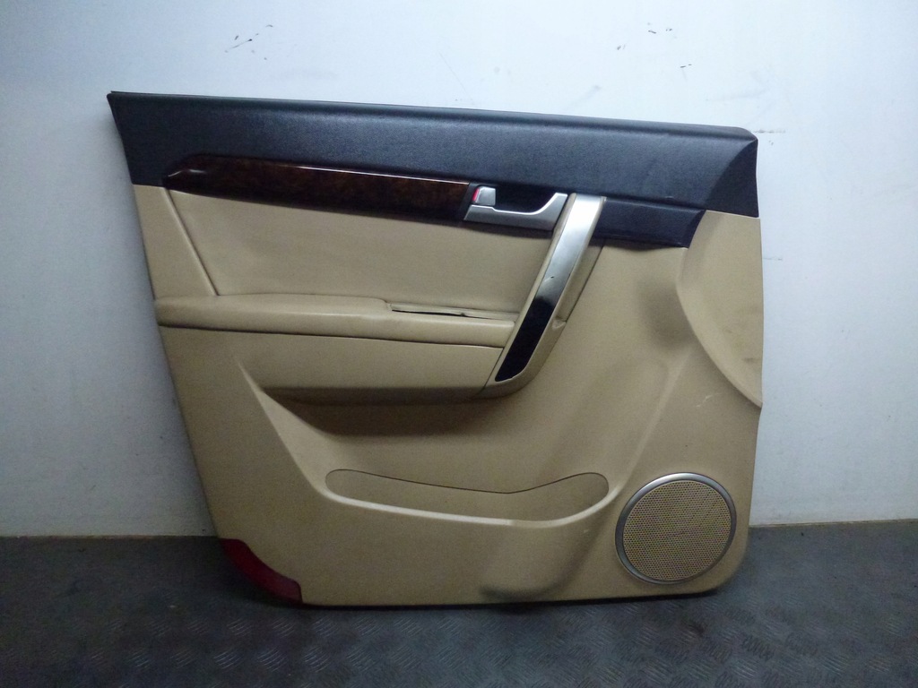 фото №1, Обшивка обивка дверь левый перед captiva lift