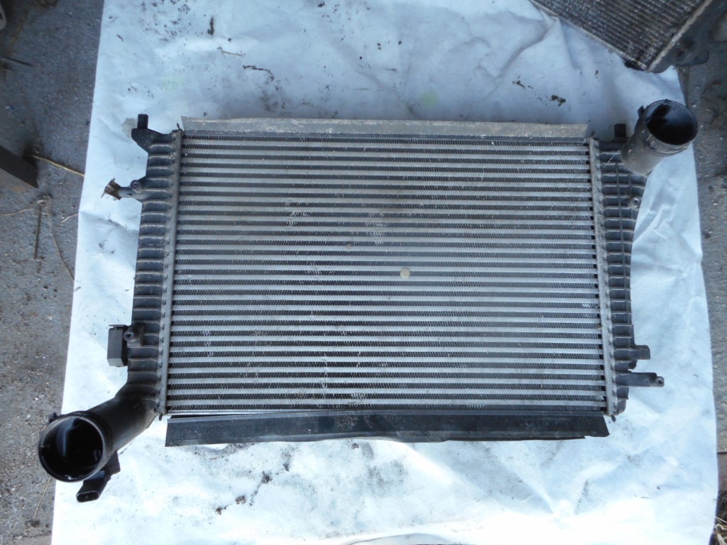 Купить Vw passat b6 tdi радиатор воды 3c0145803c