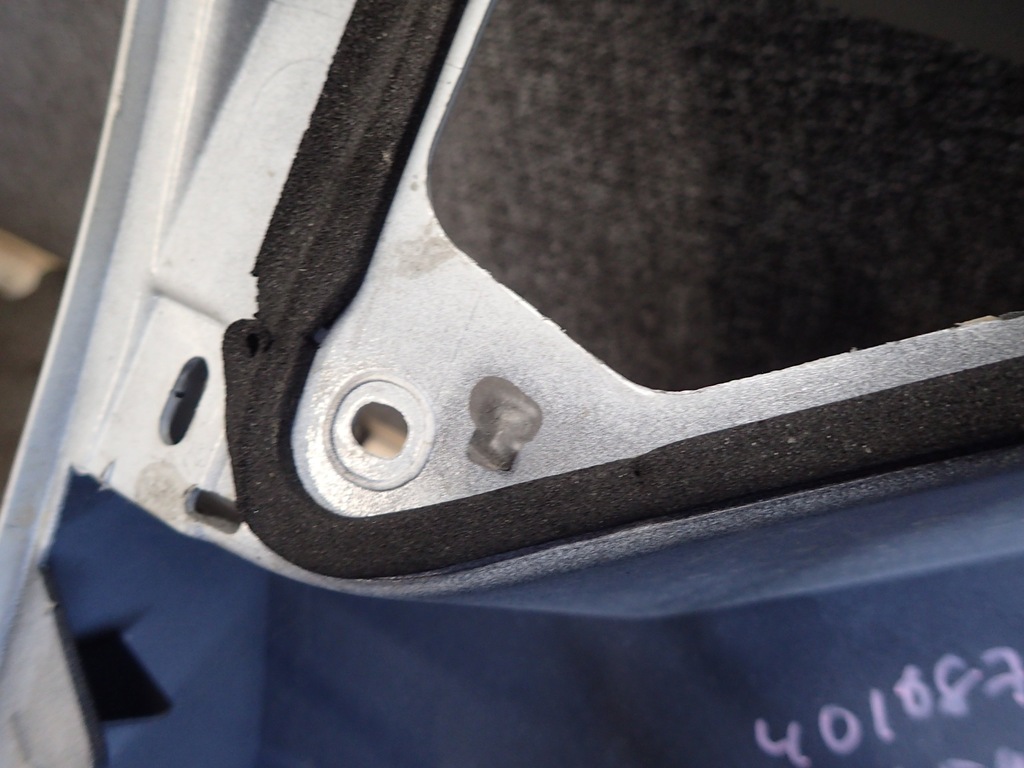 фото №5, Накладка кришки накладка renault megane iv 4 kombi 16