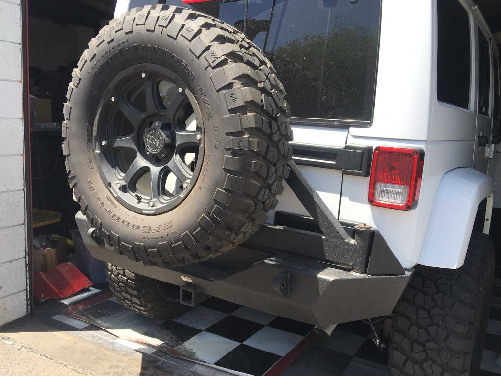 Бампер задний jeep wrangler jk металлический стальной Киев