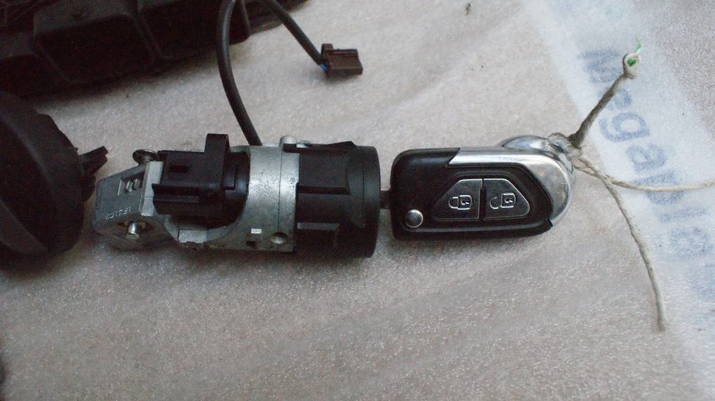 фото №7, Citroen ds3 1.6 ehdi бортовий комп'ютер замок запалювання набір