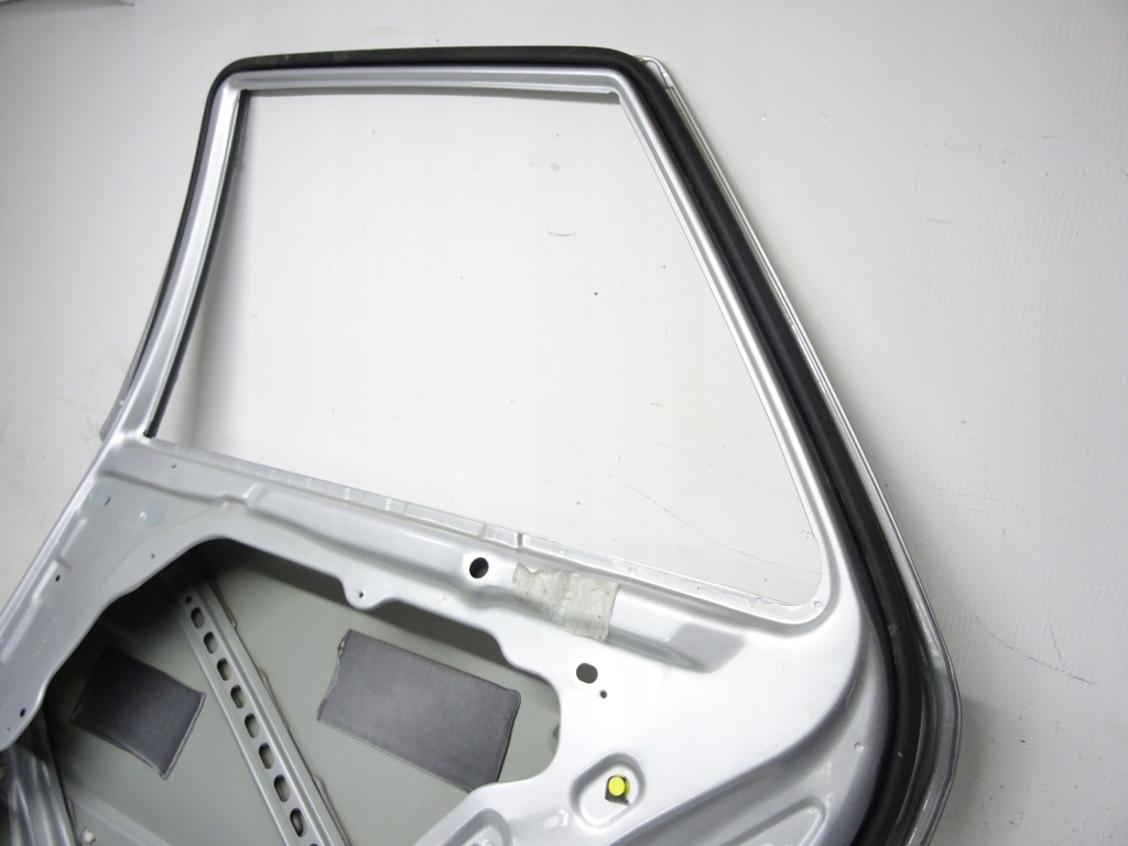 фото №8, Mercedes w164 ml дверь правый задняя задние