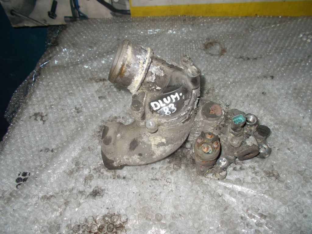 фото №1, Корпус термостата renault midlum 220 dci