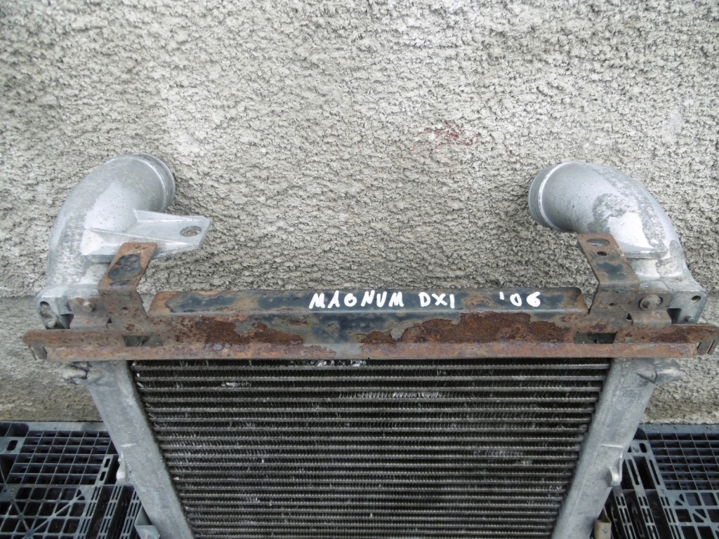 Интеркулер радиатор воздуха renault magnum premium dxi в Украине