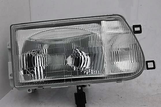 фото №1, Toyota dyna 1995-2003 фара правый новый