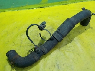 фото №1, Nissan navara d22 труба wąż wody