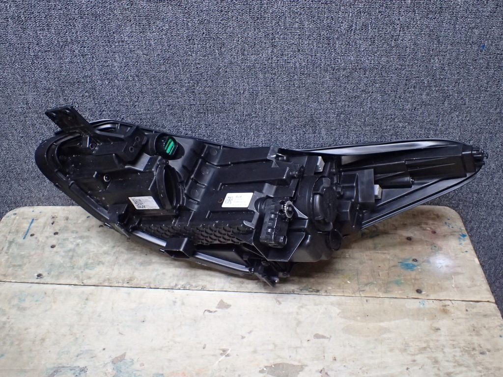 фото №13, Лампа лампи перед kia sportage 18- full led