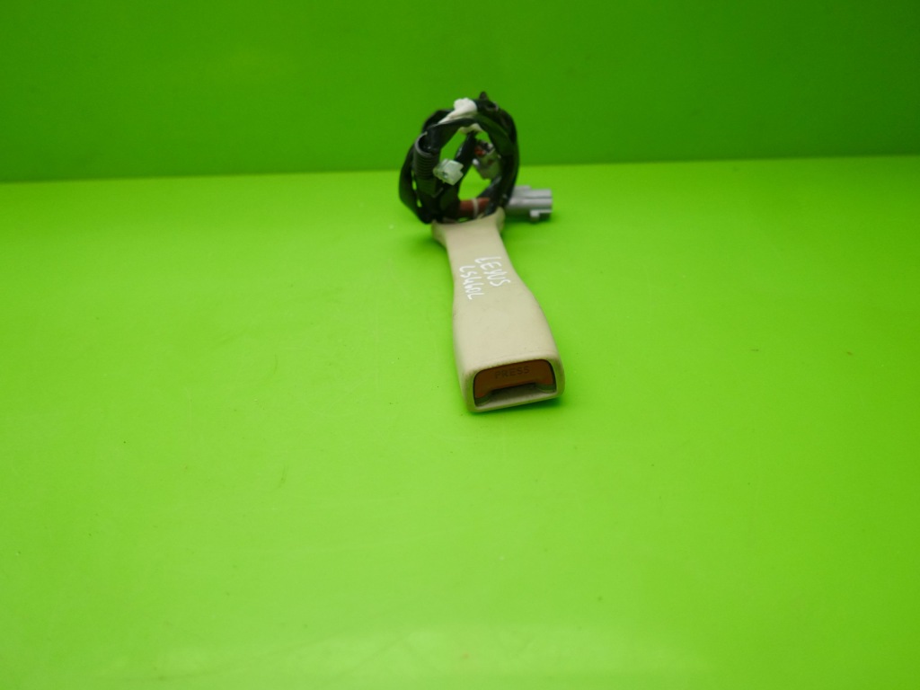 Клипса замок поперечина перед правое  lexus ls460l 12- Доставка