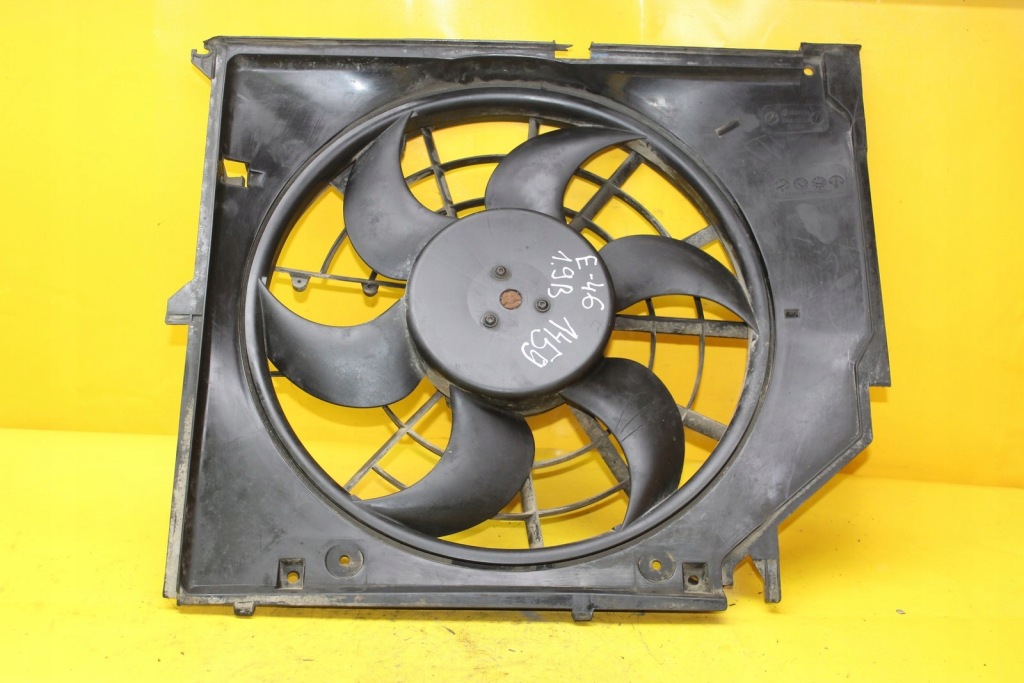 Купить Вентилятор радиатора bmw e46 1.9 b 7510617