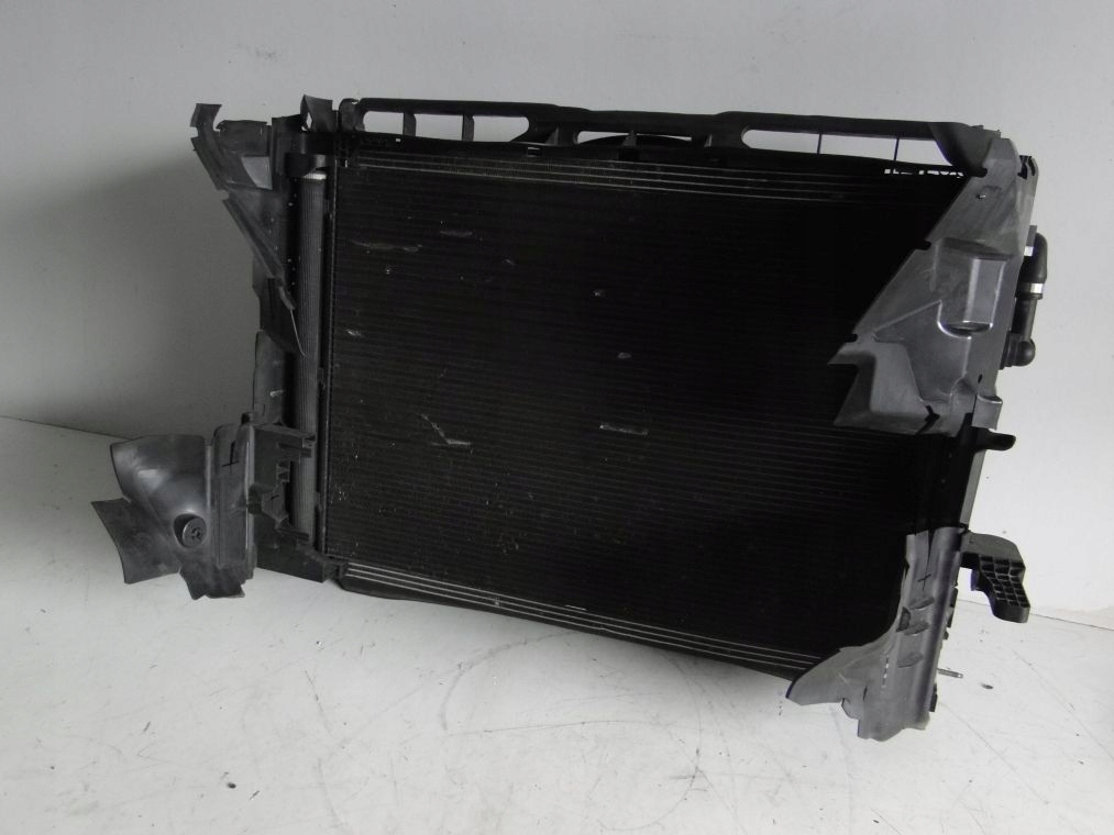 Mercedes w222 радіатор 350 дизель woda кондиціонер олія в Україні