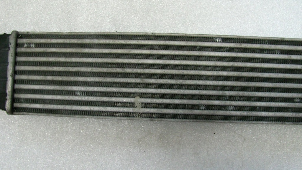 Mercedes clk w209 интеркулер 2035000500 Оригинал