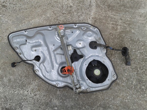 фото №1, Підйомник правий задній задня fiat croma ii europa