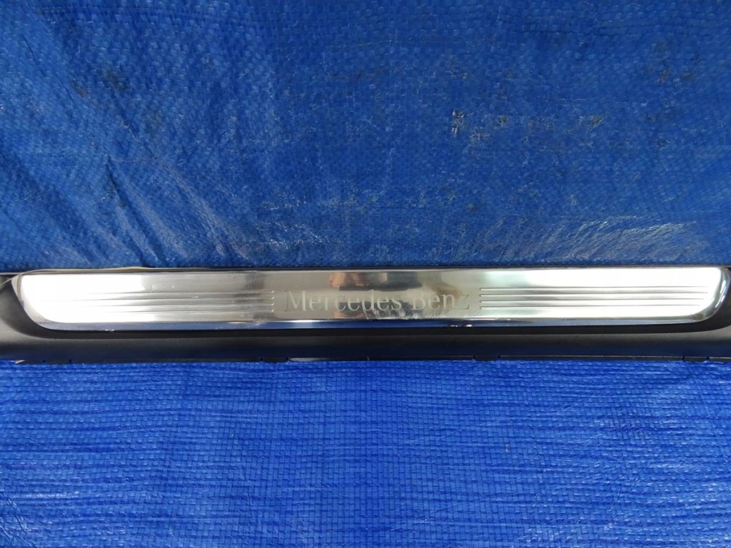 фото №2, Молдинг поріг права mercedes w205 cabrio