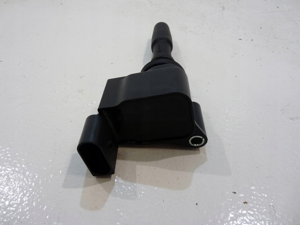 фото №1, Vw t-roc катушка зажигания 05e905110