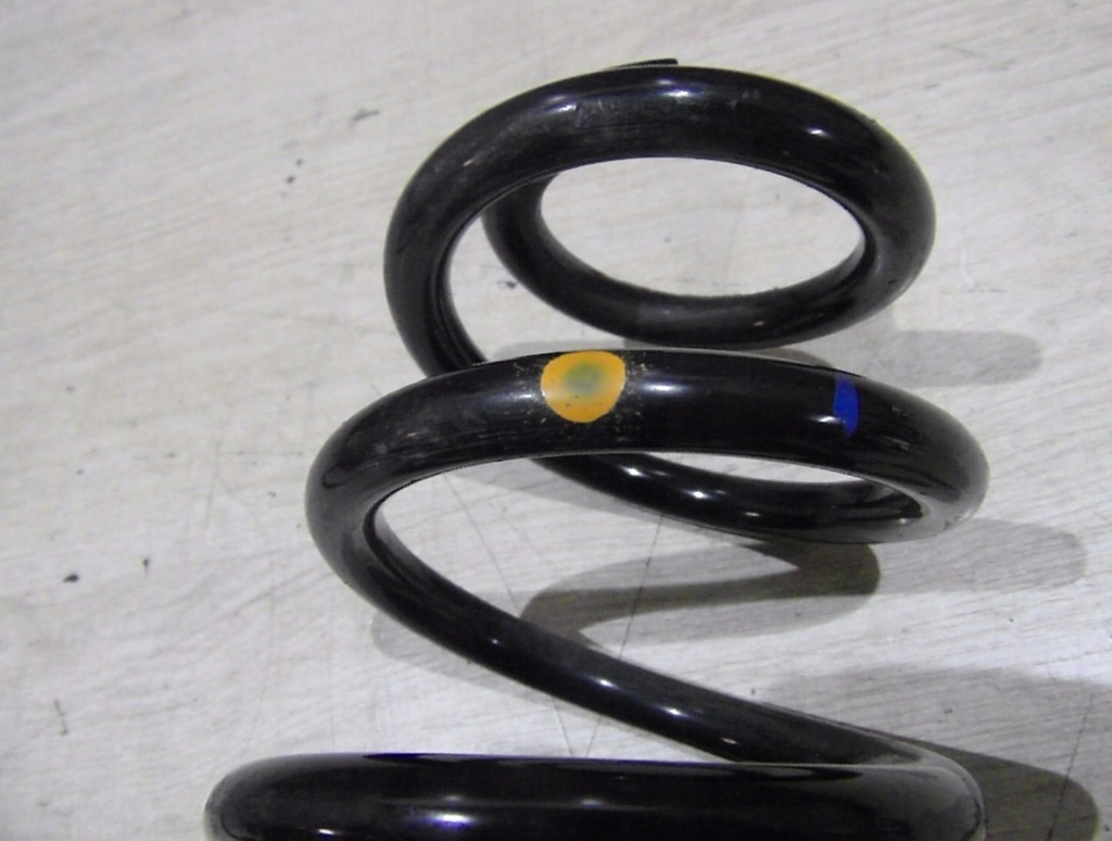 фото №5, Пружина задняя задняя 1.6 b suzuki sx4 s-cross 15r