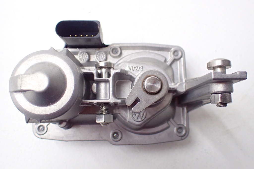 фото №6, Дросельна заслінка вихлоп vw golf vii 5q0253691j