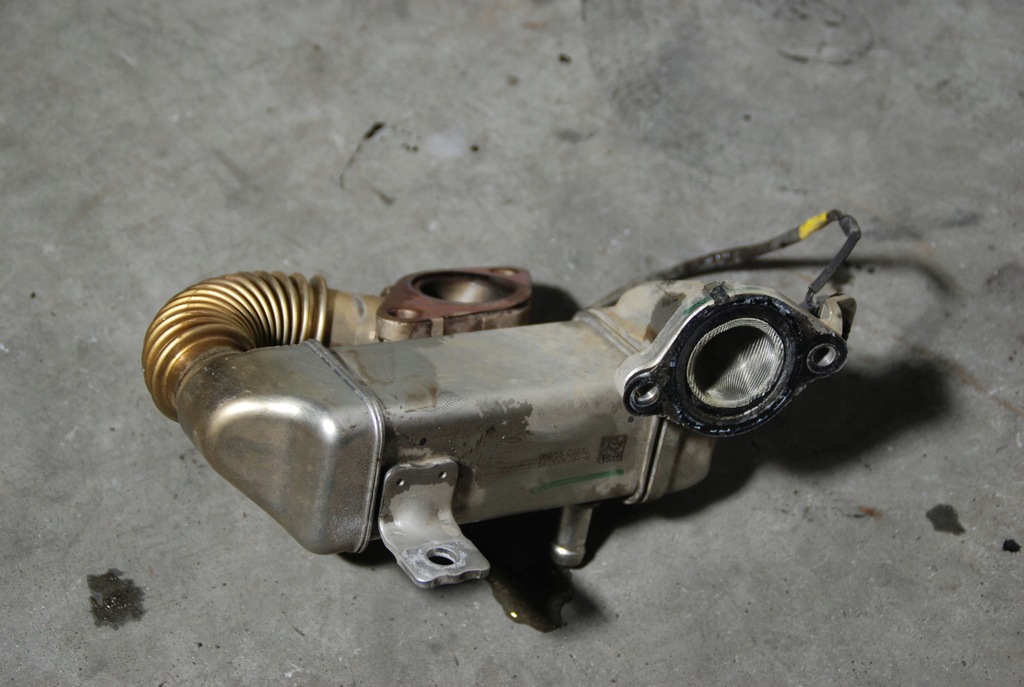 фото №5, Радіатор вихлопних газів egr trafic iii 1,6dci 147350678r