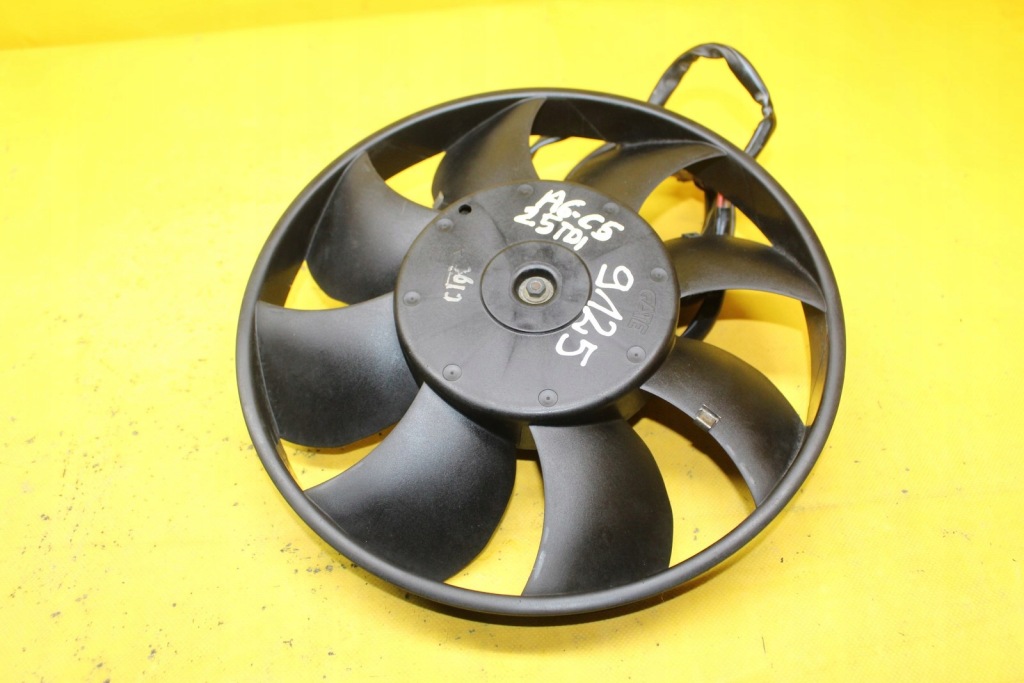 Купити Вентилятор радіатора a6 c5 2.5 tdi 8d0959455l