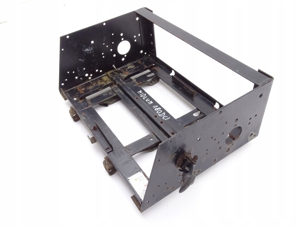 фото №2, Renault midlum 00-06 dci основание аккумуляторов