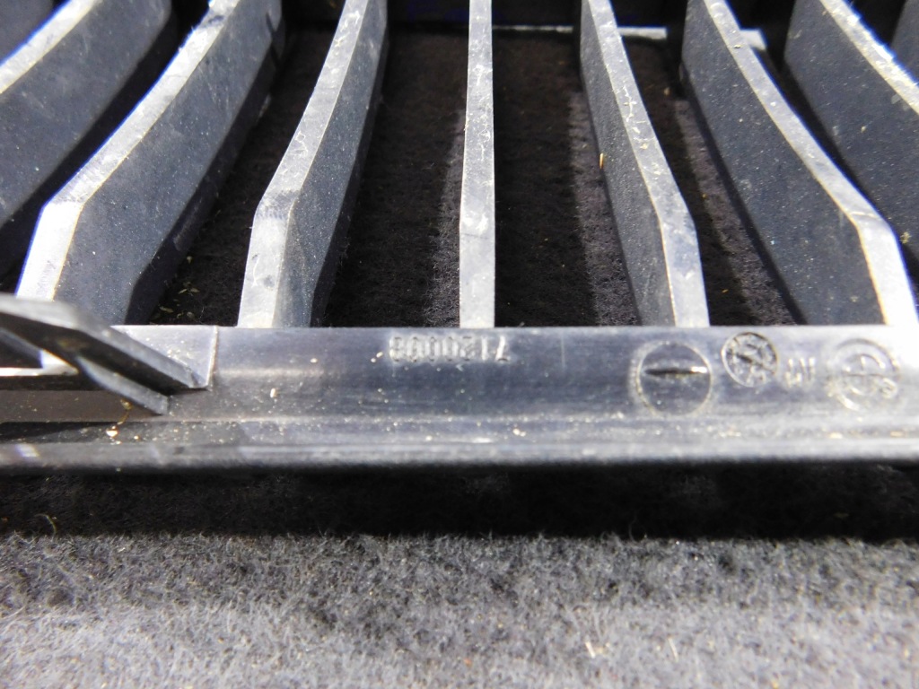 фото №7, Bmw 3 e90 e91 04-08 решітка радіатора решітка радіатора решітка радіатора права