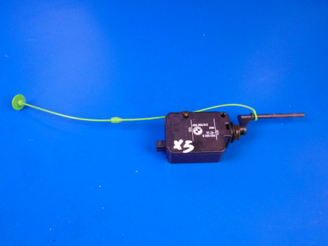 фото №1, Bmw x5 e53 привод крышка заливной топлива