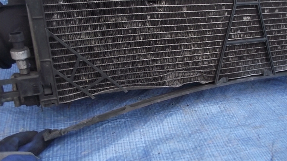 фото №4, Opel insignia 2.0 cdti радіатор комплект радіатор