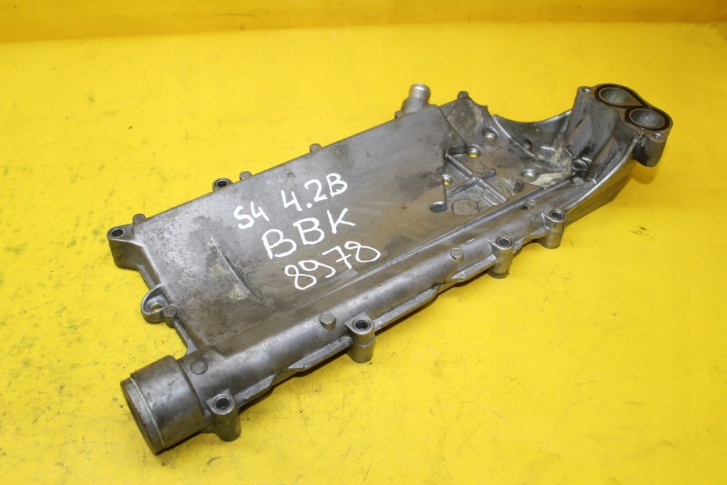 фото №1, Основание фильтра масла audi s4 b6 4.2 b 079103525cj